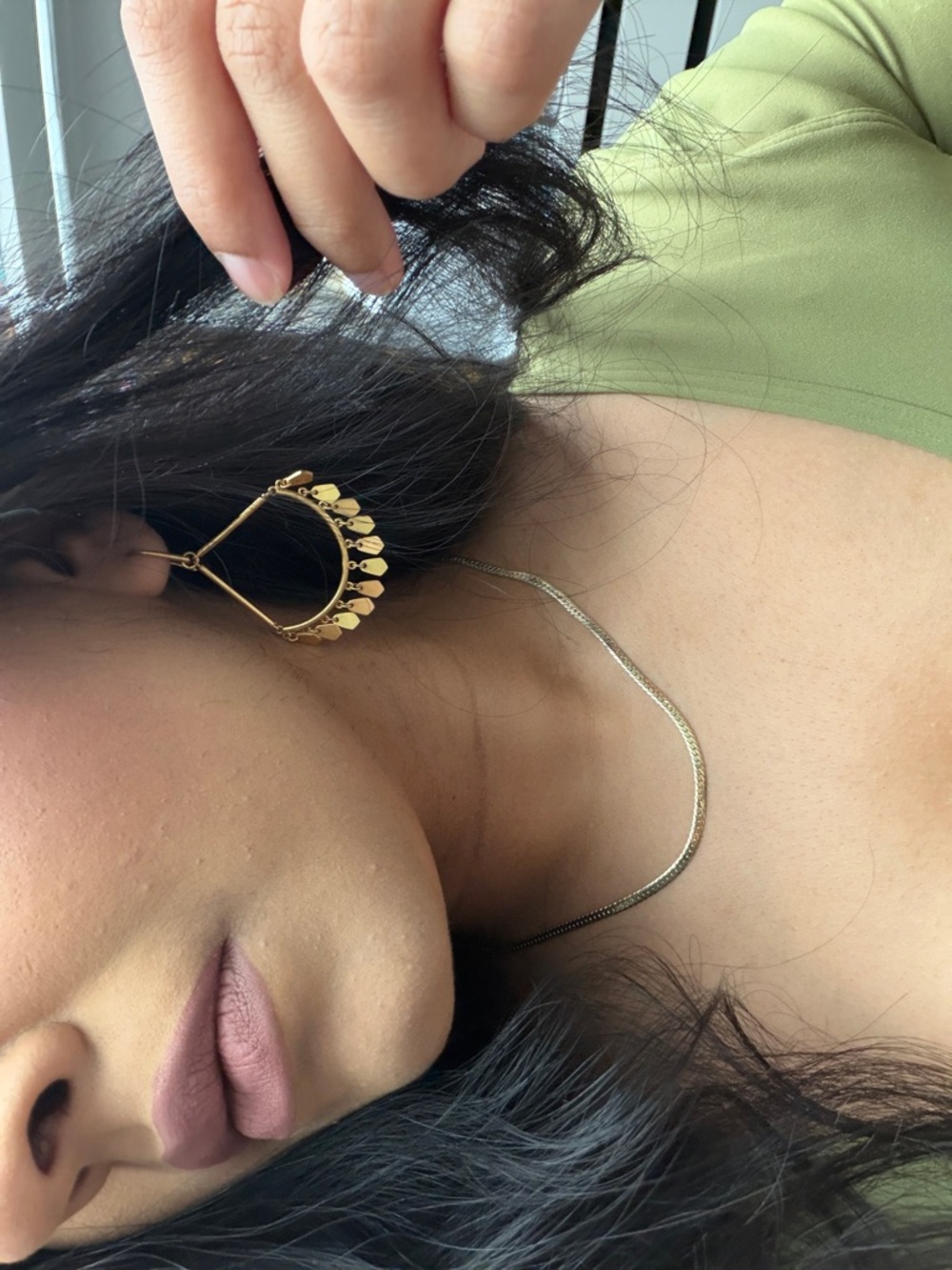 Kendra Scott Gold Dangle Fan Teardrop Charm Earrings - Picture 3 of 3